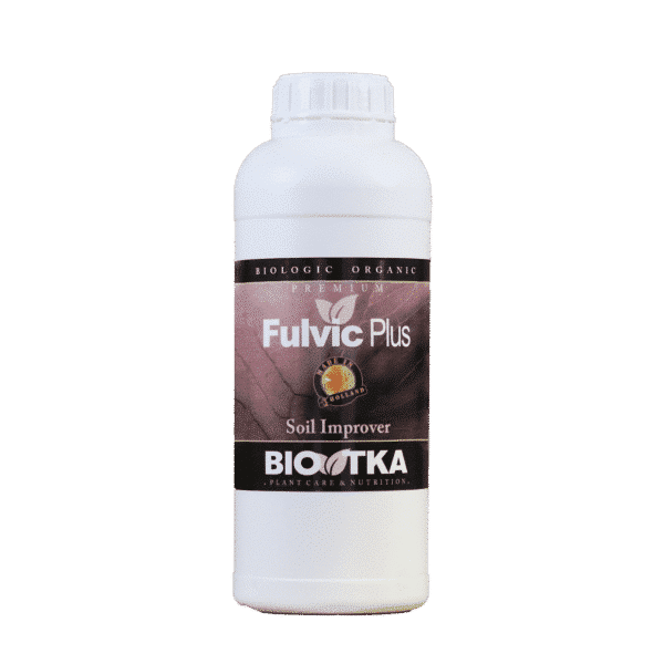 SOIL FULVIC PLUS | Ammendante con alta concentrazione di acido fulvico | BIOTKA® | 1L e 5L